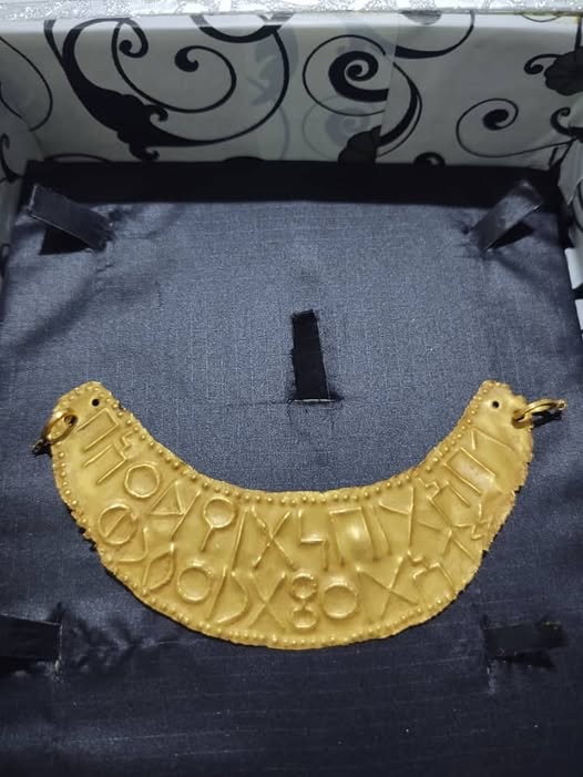 آثارنا المنهوبة 